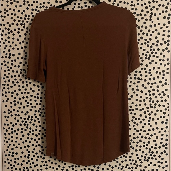 lululemon athletica Short Sleeve Tee Brown - Picture 8 of 8